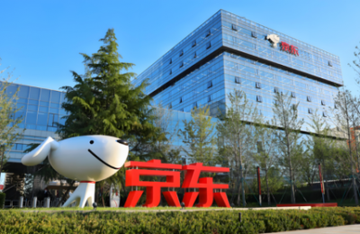 京东的成功之道：构筑商业帝国的底层逻辑